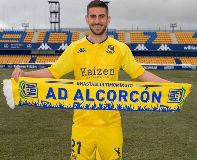 Dani Ojeda con la camiseta del Alcorcón/ADF Alcorcón